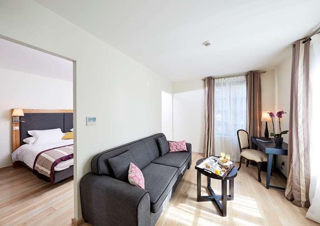 Mercure Maintenon Room photo