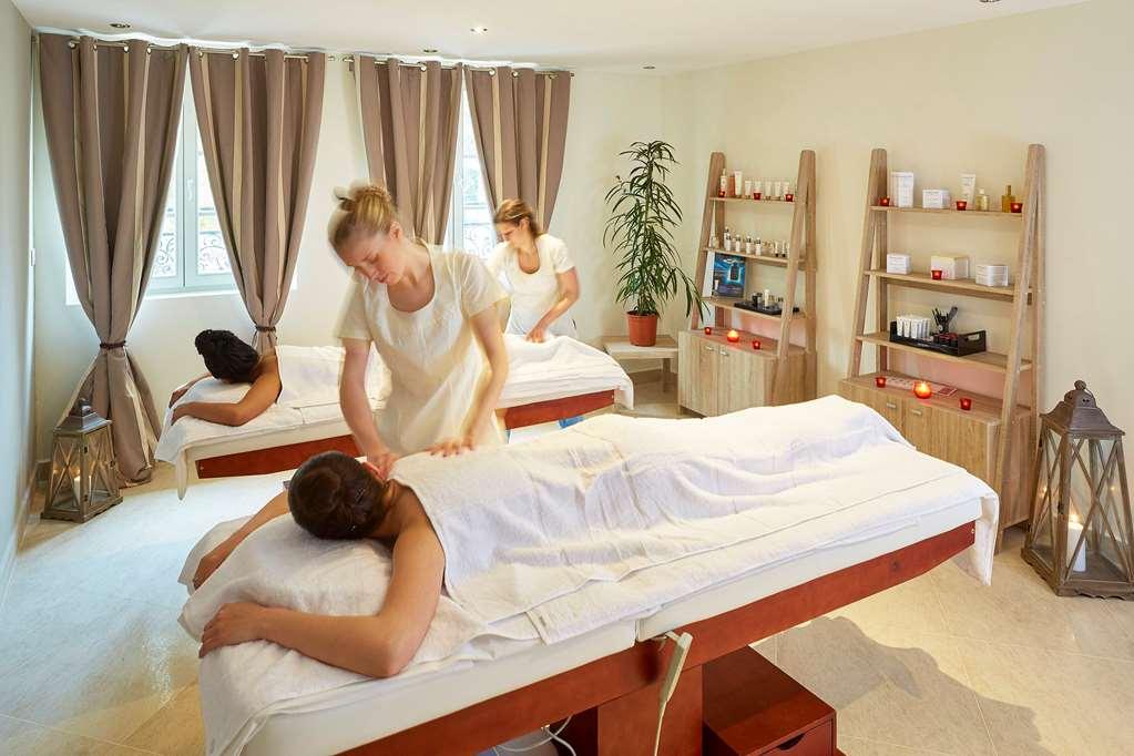 Mercure Maintenon Facilities photo