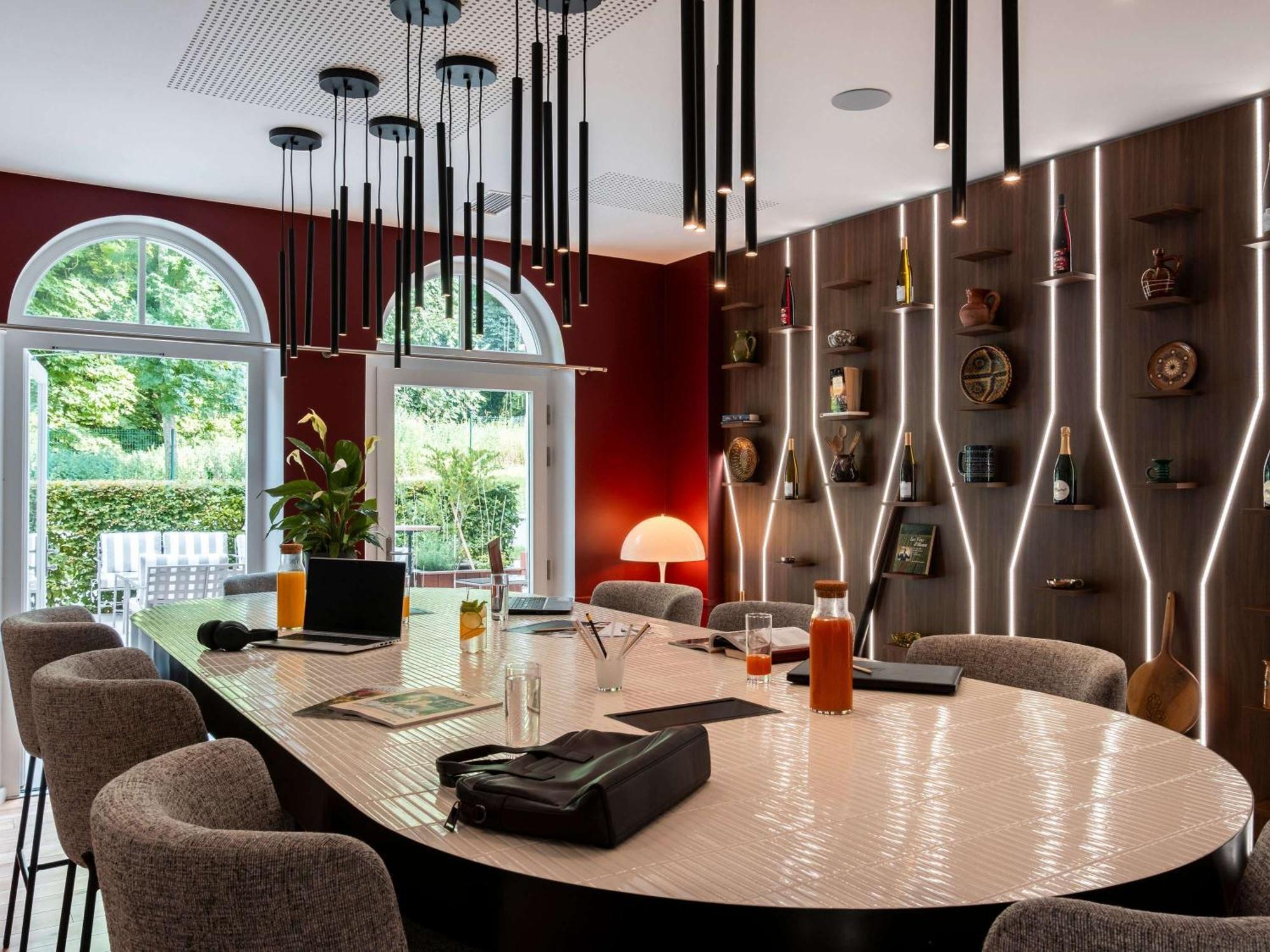 Mercure Maintenon Exterior photo