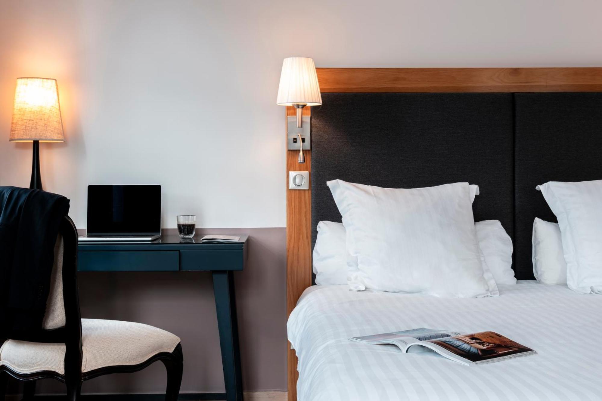 Mercure Maintenon Exterior photo