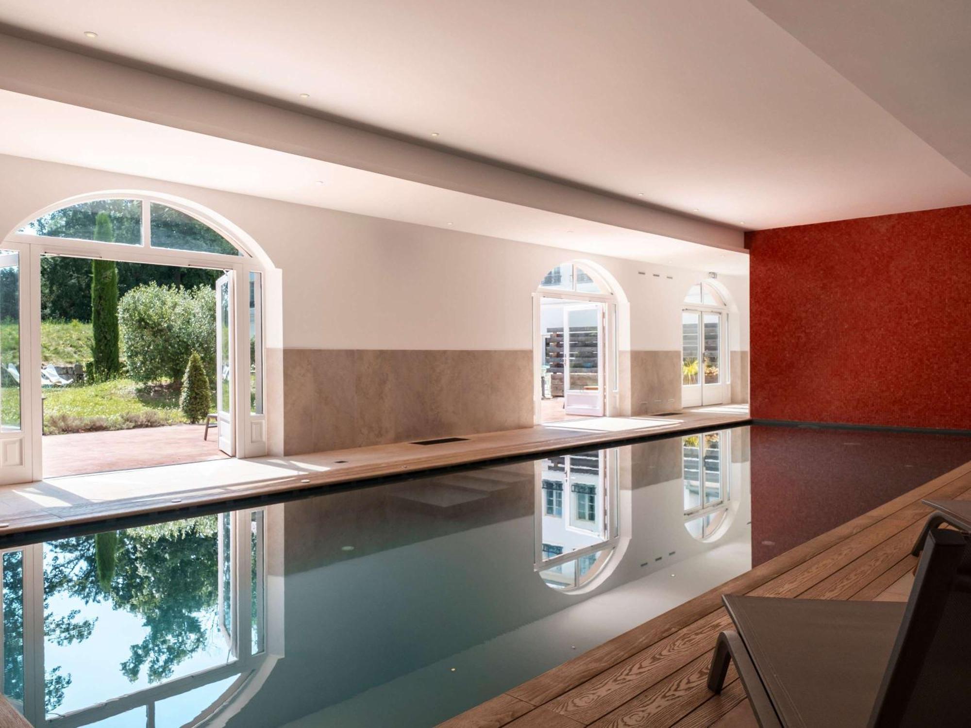 Mercure Maintenon Exterior photo