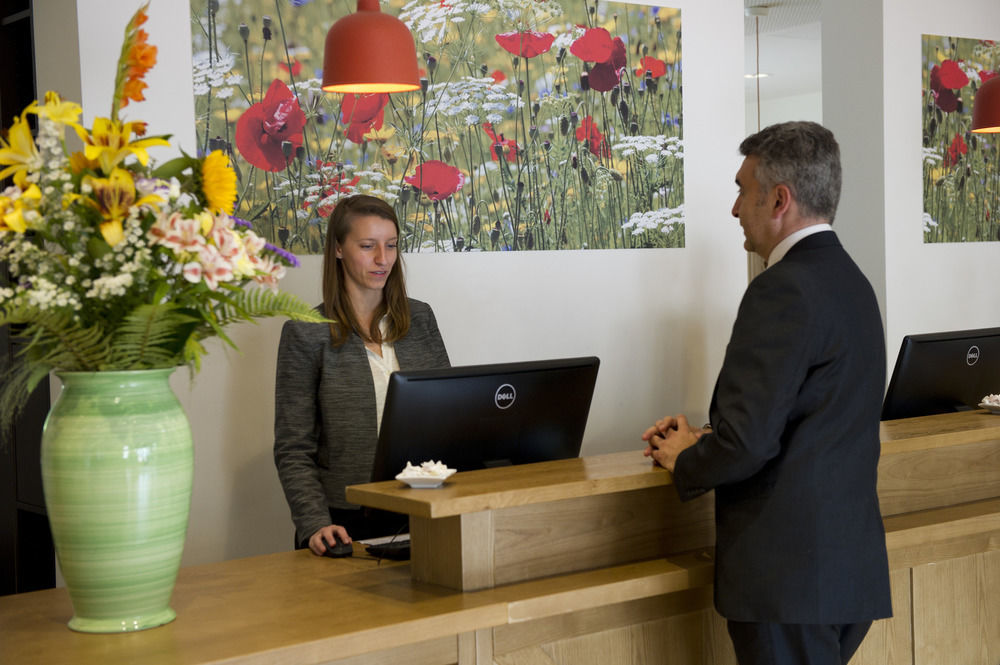 Mercure Maintenon Exterior photo